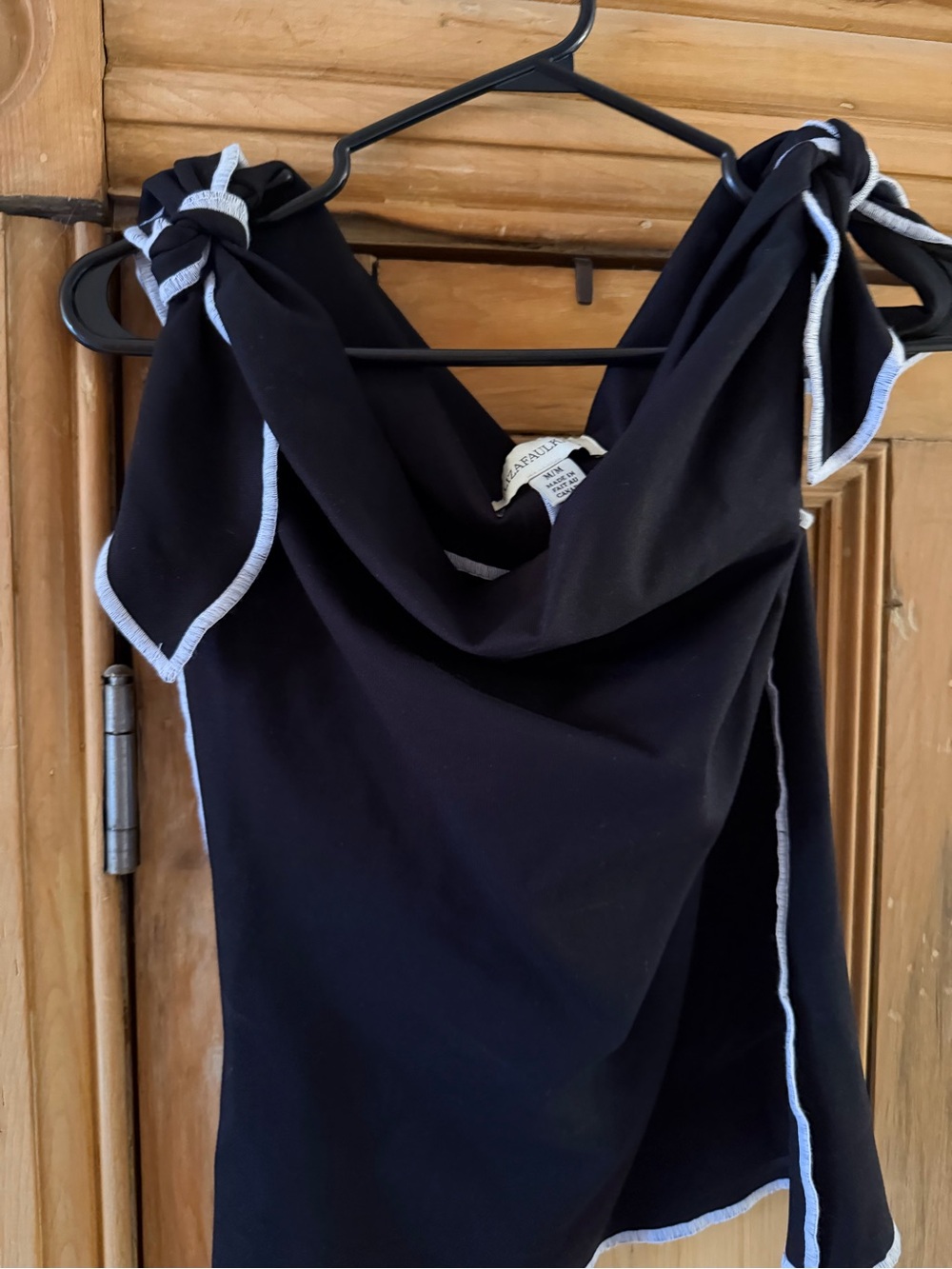 Eve Gravel Black Footie with Light Gray Contrast Trim